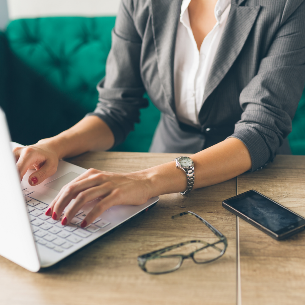 7 Office Fashion Essentials Thor IT